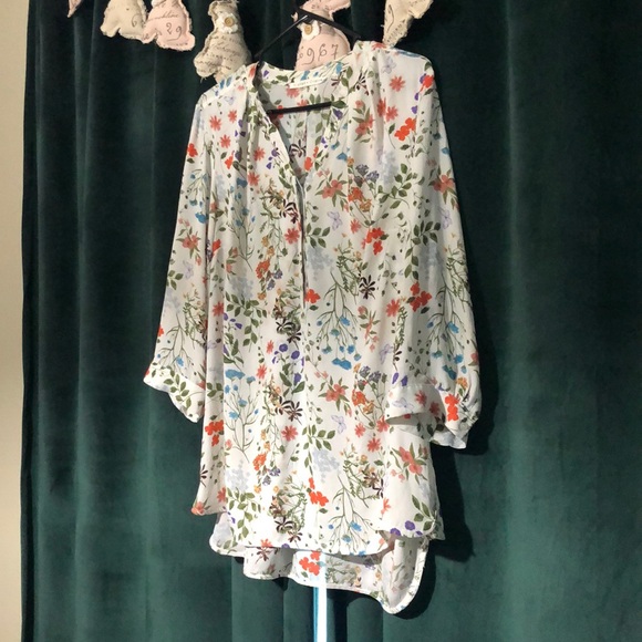 Violet & Claire Tops - Floral Blouse